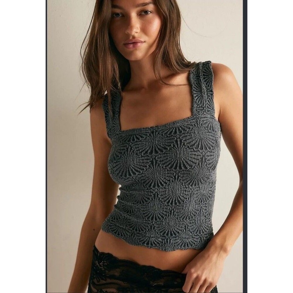 Free People Women's M L Gray Love Letter Cami Textured Knit Tank Top Black
